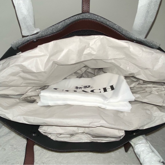 Coach Market Tote New leather purse - Picture 4 of 9
